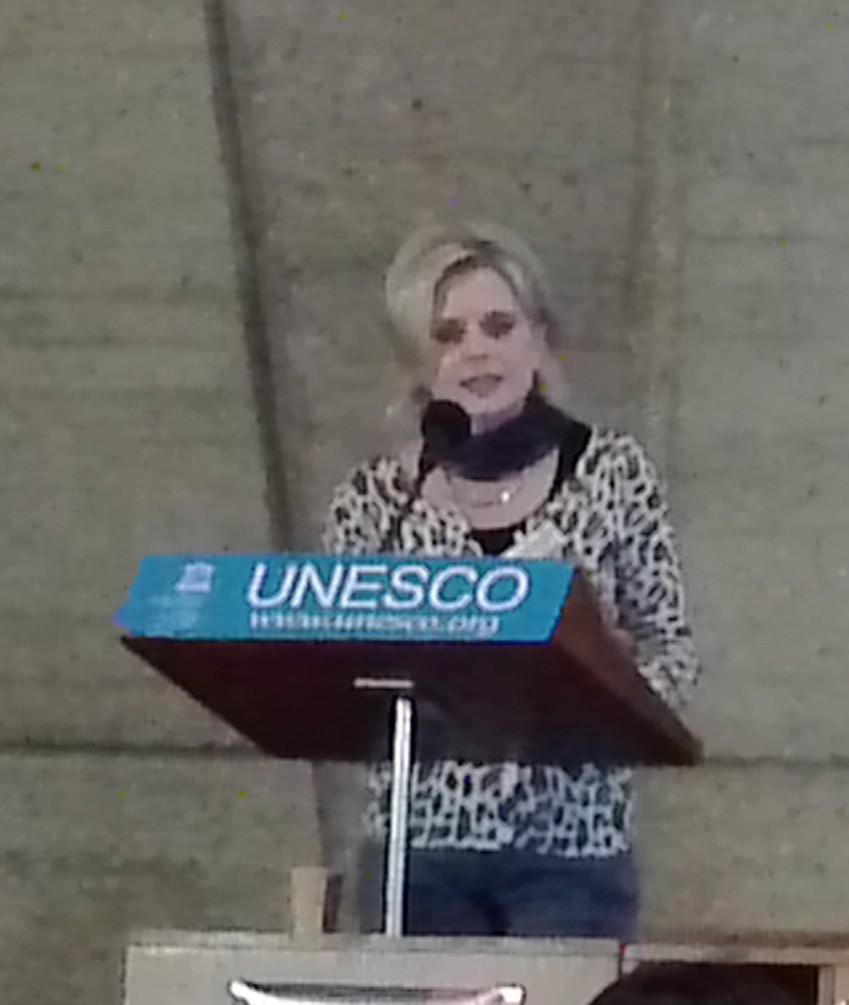 Aprelia Unesco 20130218